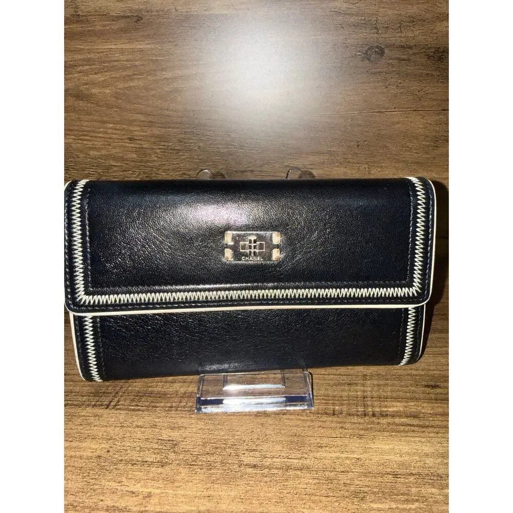 Rare Chanel Reissue 2.55 ZigZag Stitch Long Flap Wallet Black Leather Silver HW